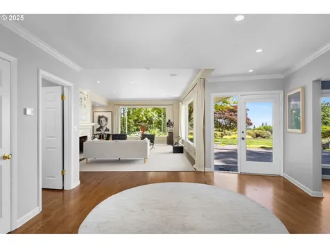 3925 SW Humphrey Boulevard Portland OR 97221