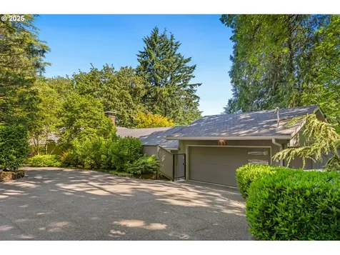 3925 SW Humphrey Boulevard Portland OR 97221