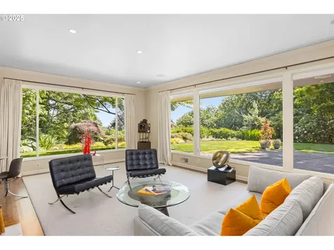 3925 SW Humphrey Boulevard Portland OR 97221