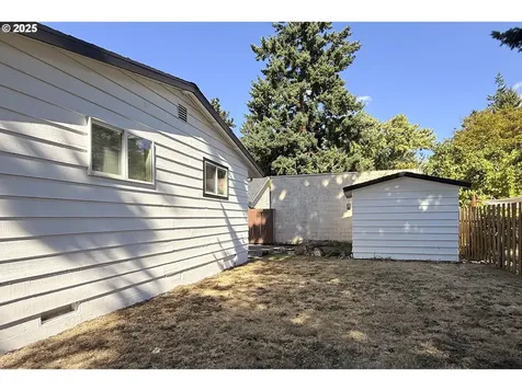 11534 SE Washington Street Portland OR 97216