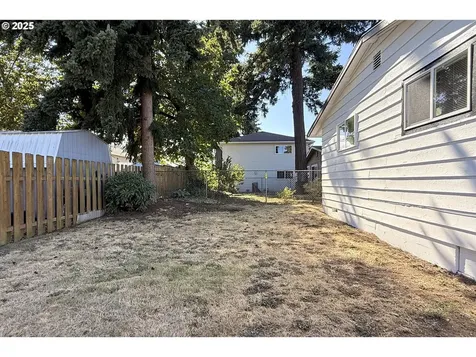 11534 SE Washington Street Portland OR 97216