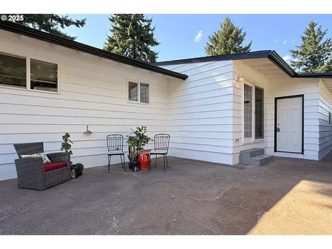 11534 SE Washington Street Portland OR 97216