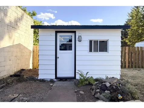 11534 SE Washington Street Portland OR 97216