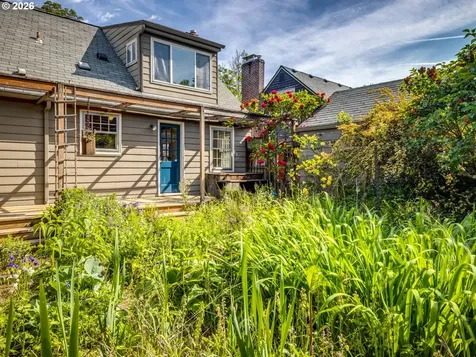 2214 N Emerson Street Portland OR 97217