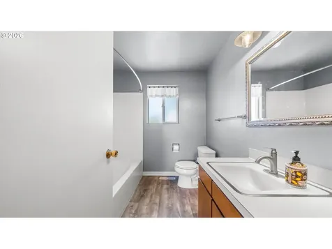 302 NW Columbia Avenue Boardman OR 97818