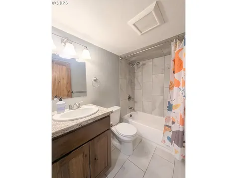 2307 N Birch Street La Grande OR 97850