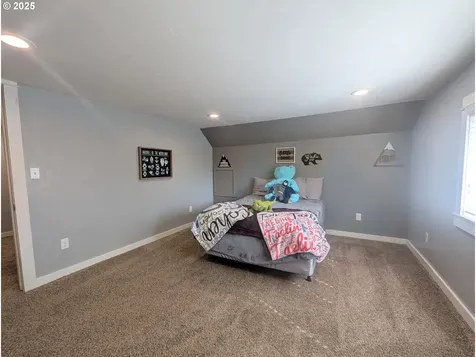 2307 N Birch Street La Grande OR 97850