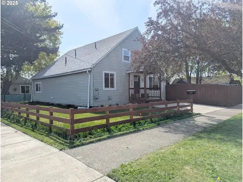 2307 N Birch Street La Grande OR 97850
