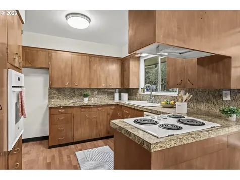 701 NE 194th Avenue Portland OR 97230