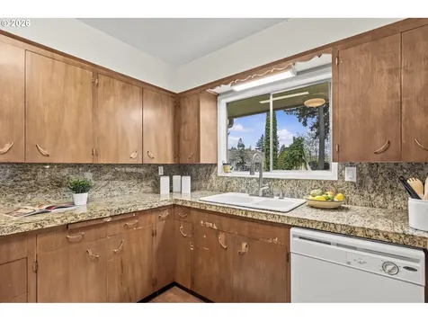 701 NE 194th Avenue Portland OR 97230