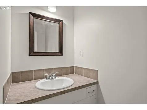 701 NE 194th Avenue Portland OR 97230