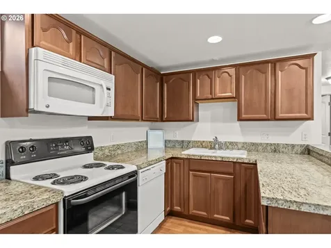 701 NE 194th Avenue Portland OR 97230
