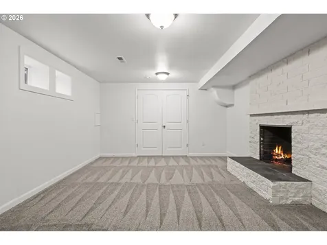 701 NE 194th Avenue Portland OR 97230