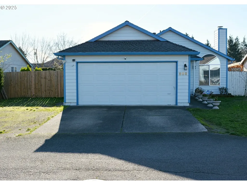 806 SE 151st Avenue Portland OR 97233