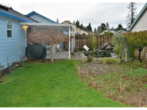 806 SE 151st Avenue Portland OR 97233