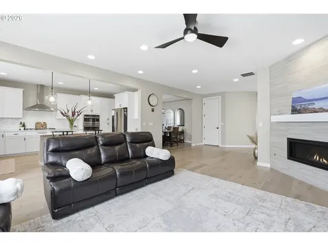 6682 SW Brisband Street Wilsonville OR 97070