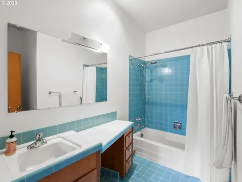 5225 SW Oleson Road Portland OR 97225