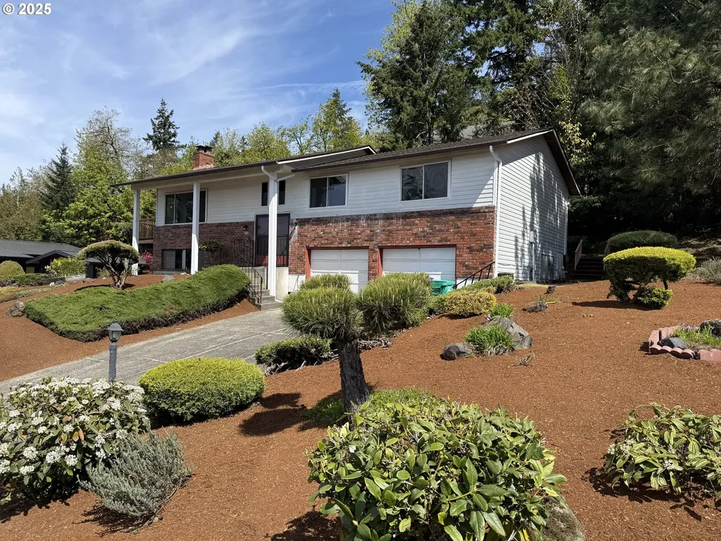 9415 SE Sun Crest Drive Happy Valley OR 97086