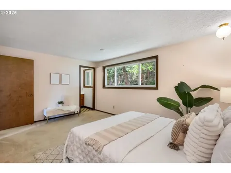 9415 SE Sun Crest Drive Happy Valley OR 97086