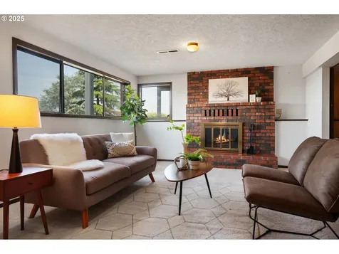 9415 SE Sun Crest Drive Happy Valley OR 97086