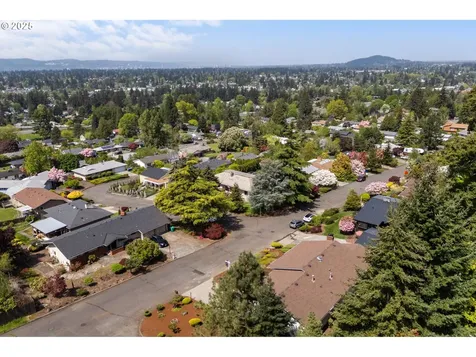 9415 SE Sun Crest Drive Happy Valley OR 97086