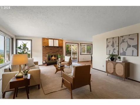 9415 SE Sun Crest Drive Happy Valley OR 97086