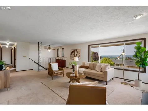9415 SE Sun Crest Drive Happy Valley OR 97086