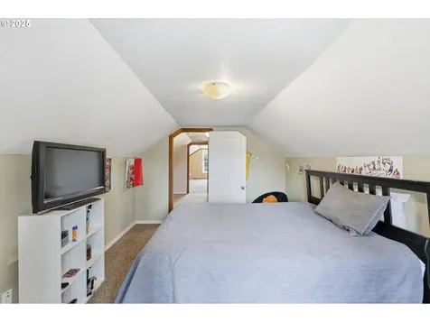 80107 Pioneer Street Tygh Valley OR 97063