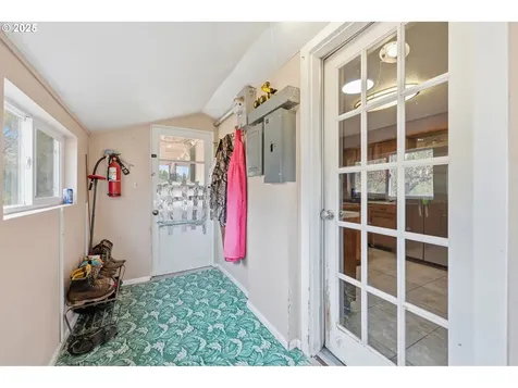 80107 Pioneer Street Tygh Valley OR 97063