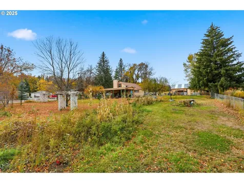 80107 Pioneer Street Tygh Valley OR 97063
