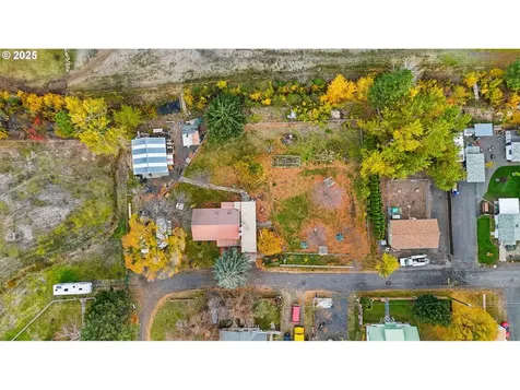 80107 Pioneer Street Tygh Valley OR 97063