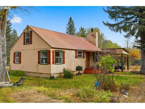 80107 Pioneer Street Tygh Valley OR 97063