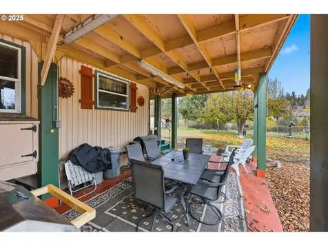 80107 Pioneer Street Tygh Valley OR 97063