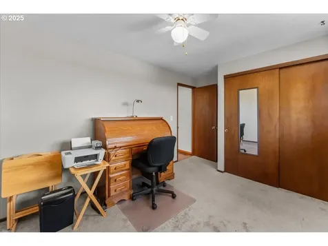 13807 NE Klickitat Court Portland OR 97230