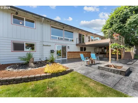 13807 NE Klickitat Court Portland OR 97230