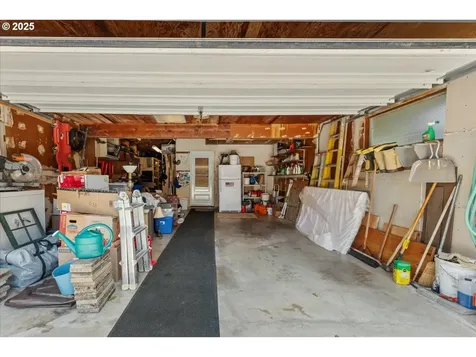 13807 NE Klickitat Court Portland OR 97230