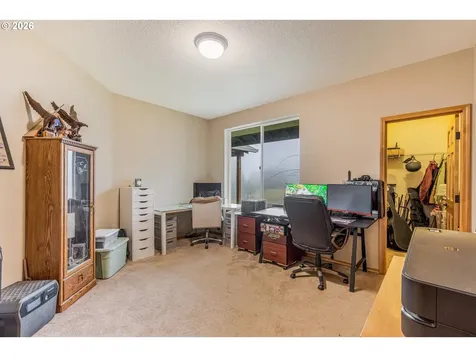 52365 NW Scofield Road Buxton OR 97109