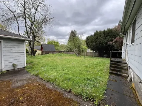 14222 SE Cedar Avenue Milwaukie OR 97267