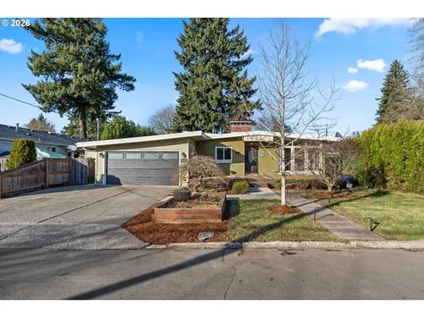 4205 SE Washington Street Milwaukie OR 97222