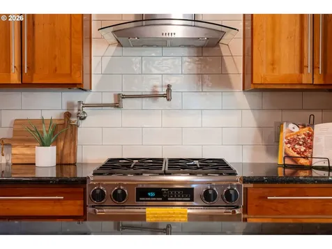 4205 SE Washington Street Milwaukie OR 97222
