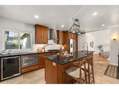 4205 SE Washington Street Milwaukie OR 97222