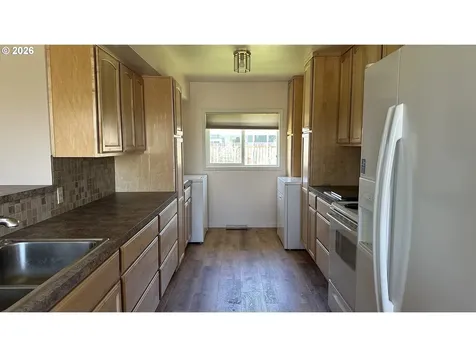 219 S Mckinley Street Condon OR 97823
