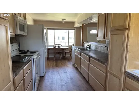 219 S Mckinley Street Condon OR 97823