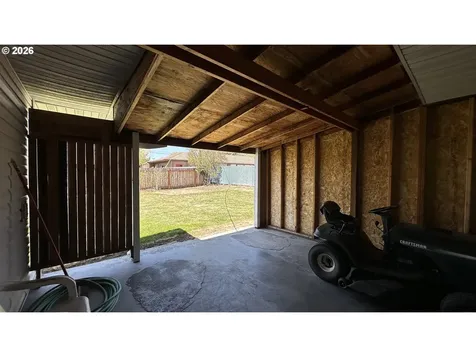 219 S Mckinley Street Condon OR 97823