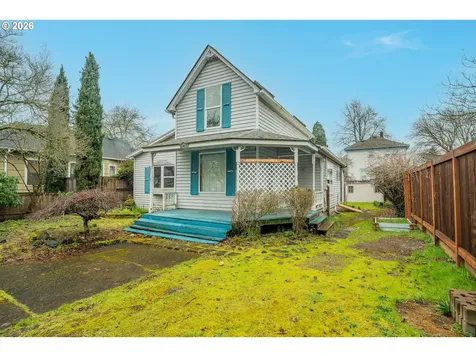 7453 N Stockton Avenue Portland OR 97203