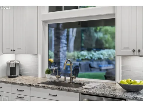 2518 Wembley Park Road Lake Oswego OR 97034