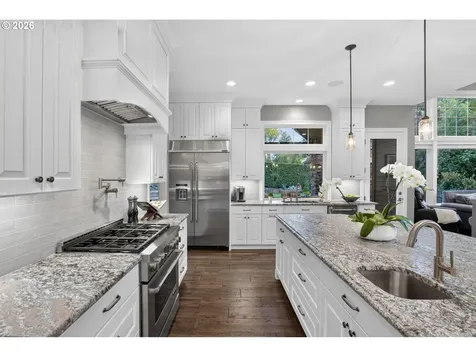 2518 Wembley Park Road Lake Oswego OR 97034