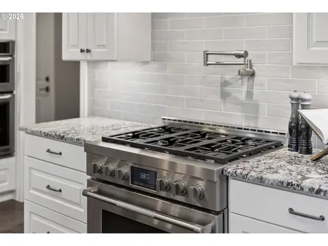 2518 Wembley Park Road Lake Oswego OR 97034