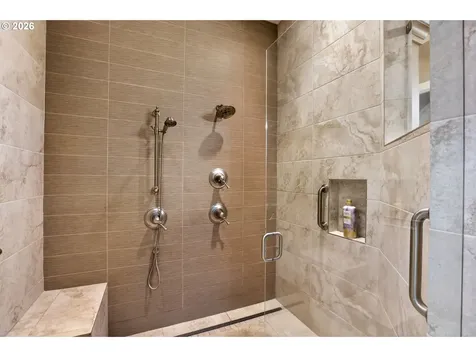 2518 Wembley Park Road Lake Oswego OR 97034