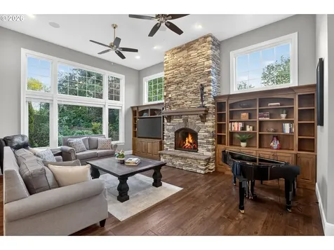 2518 Wembley Park Road Lake Oswego OR 97034